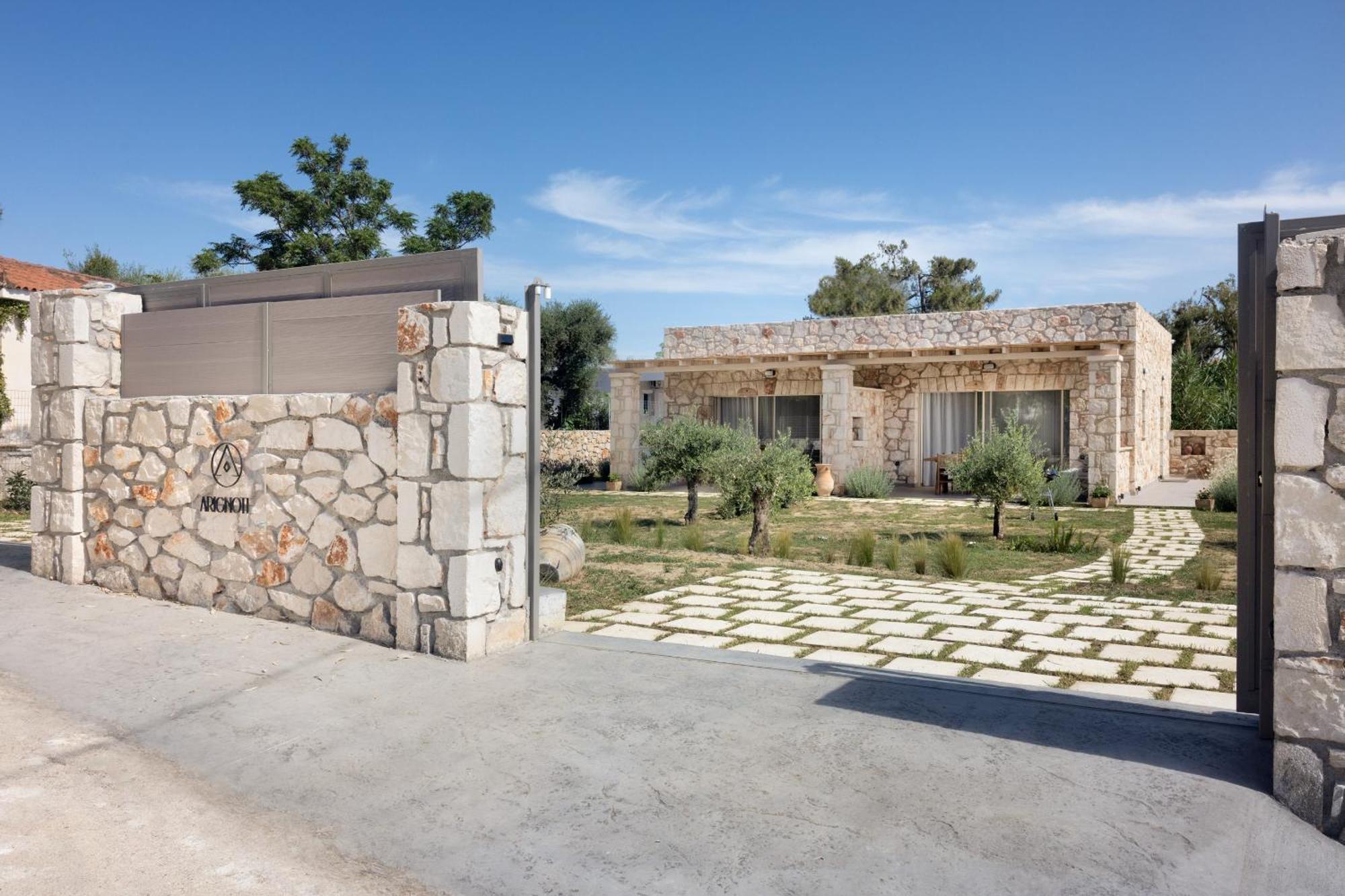 Holiday home Arignote